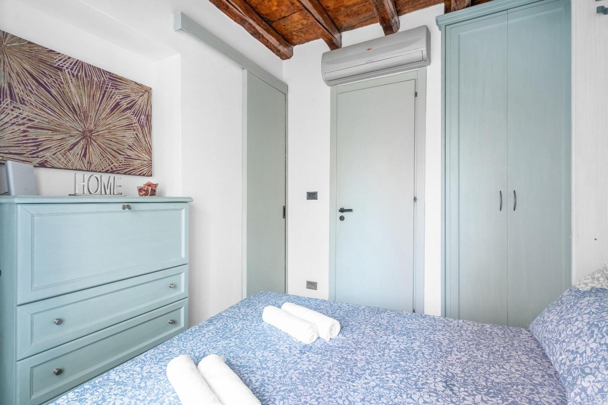 Mos29 - Luxurious Apartment - Near The Duomo Милан Экстерьер фото